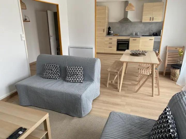 Ferienwohnung Chez Bobo Pont-du-Château Exterior foto